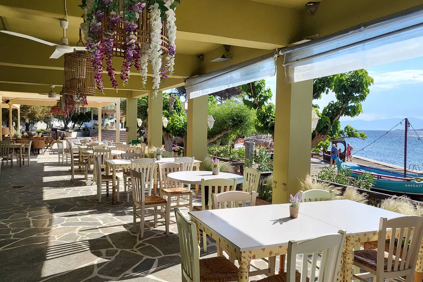 Beachfront dining at Stira Bay
